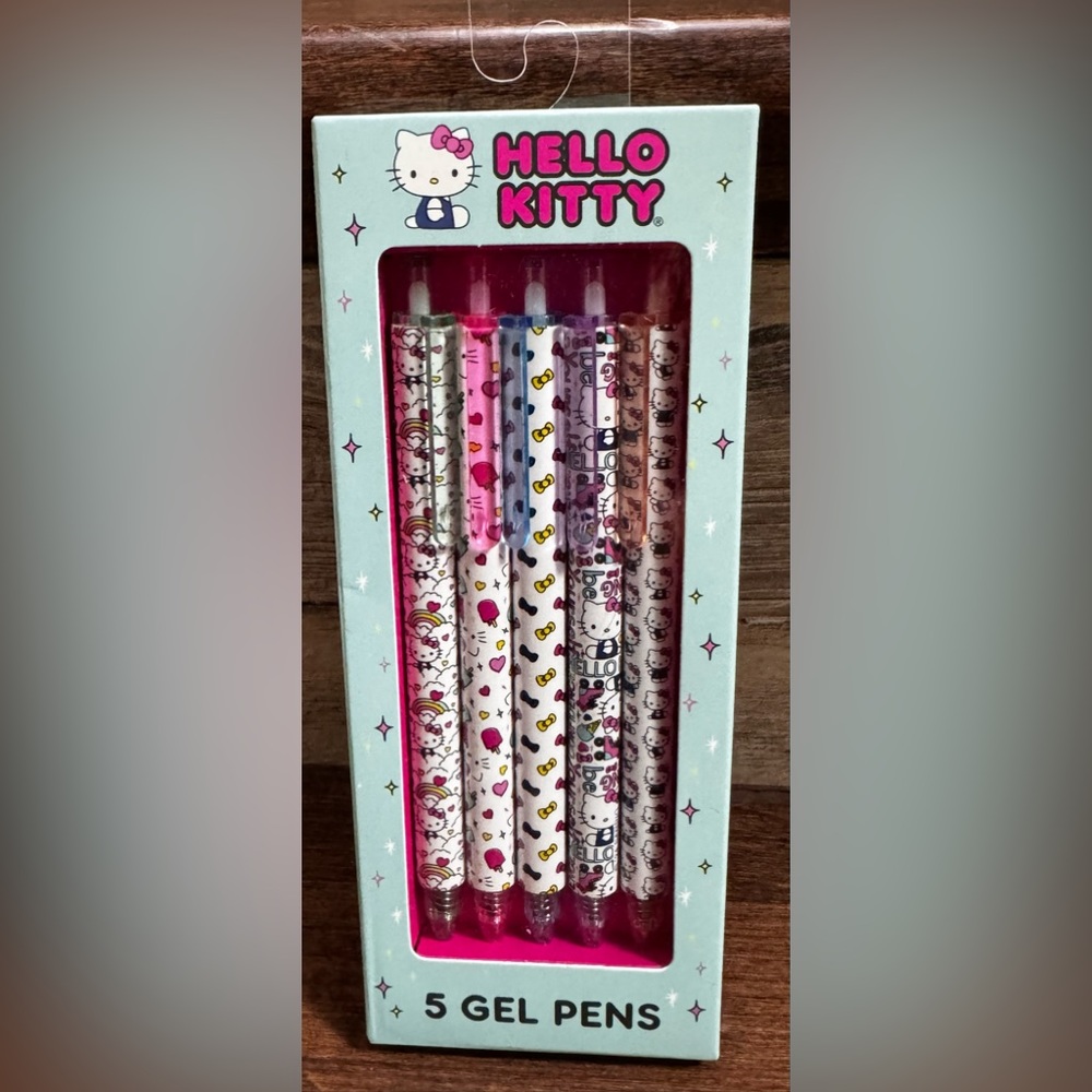 Super Cute 🥰 Hello Kitty Gel Pens 5 Pack - NEW